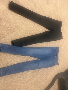 FITJEANS Skinny Jeans in Black and Blue
